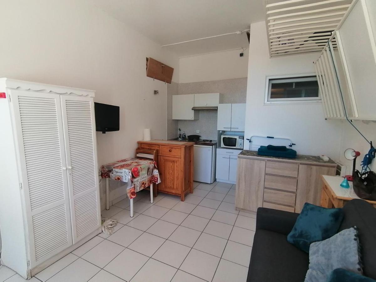 Ground Floor Studio With Access To Beach And Pool Le Barcarès Εξωτερικό φωτογραφία